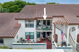 6011 SE Martinique Drive   201, Stuart, FL 34997 Sold 10/10/23