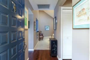 6011 SE Martinique Drive   201, Stuart, FL 34997 Sold 10/10/23