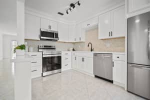 8646  Chevy Chase Drive   139, Boca Raton, FL 33433 Sold 10/10/23