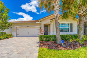 7681 SW Harbor Cove Drive, Stuart, FL 34997 Sold 08/28/23