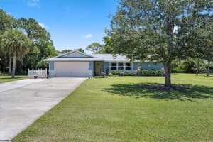 14812  68th Drive N Drive  N, Palm Beach Gardens, FL 33418 Sold 08/28/23