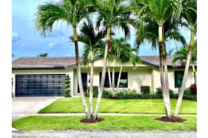 72 SW 10th Avenue, Boca Raton, FL 33486 Sold 08/31/23