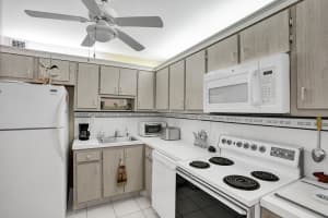100  Bayview Drive   230, Sunny Isles Beach, FL 33160 Sold 12/22/23