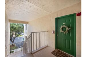 284  Village Boulevard   9303, Tequesta, FL 33469 Sold 09/01/23