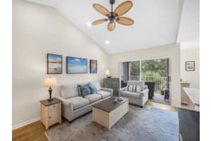 284  Village Boulevard   9303, Tequesta, FL 33469 Sold 09/01/23