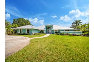 4521 SW Bimini Circle  N, Palm City, FL 34990 Sold 08/15/23