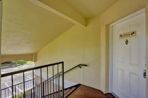 815 W Boynton Beach Boulevard   2-206, Boynton Beach, FL 33426 Sold 08/23/23