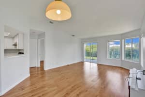 815 W Boynton Beach Boulevard   2-206, Boynton Beach, FL 33426 Sold 08/23/23