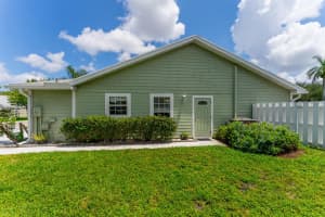 1646  Royal Forest Court, West Palm Beach, FL 33406 Sold 08/18/23