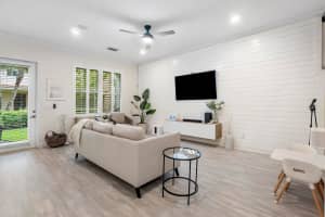 4140  Darlington Street, Palm Beach Gardens, FL 33418 Sold 09/01/23