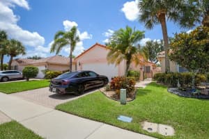 5166 Pelican Cove Drive, Boynton Beach, FL 33437 Sold 11/29/23