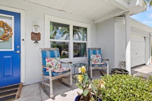 1330 SE Oakmont Lane, Port St Lucie, FL 34952 Sold 08/31/23