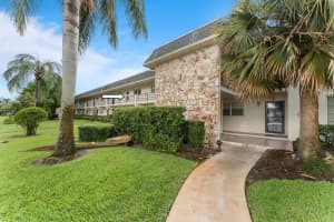 1900 S Kanner Highway   1-206, Stuart, FL 34994 Sold 08/28/23