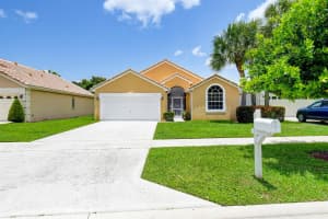 7676  Stirling Bridge Boulevard  N, Delray Beach, FL 33446 Sold 08/31/23