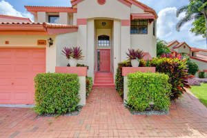 7685  Lexington Club Boulevard   D, Delray Beach, FL 33446 Sold 01/16/24