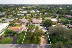 112  Heather Lane, Delray Beach, FL 33444 Sold 09/06/23