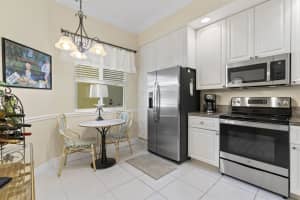 24  Harbour Isle Drive  W 106, Fort Pierce, FL 34949 Sold 09/26/23