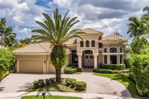 10525  Blue Palm Street, Plantation, FL 33324 Sold 09/15/23