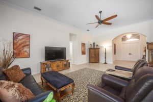 11194  Osprey Lake Lane, Palm Beach Gardens, FL 33412 Sold 09/20/23