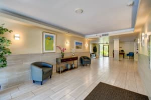 955  Egret Circle   405, Delray Beach, FL 33444 Sold 10/04/23