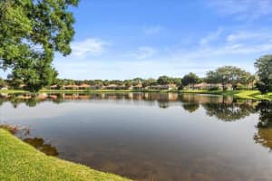 258 E Tall Oaks Circle, Palm Beach Gardens, FL 33410 Sold 08/15/23