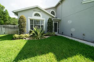 9959  Cross Pine Court, Lake Worth Beach, FL 33467 Sold 08/30/23