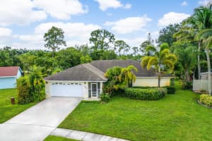193  Sunflower Circle, Royal Palm Beach, FL 33411 Sold 08/31/23