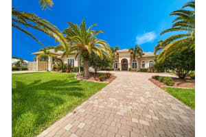 2400 SW San Antonio Drive, Palm City, FL 34990 Sold 10/19/23