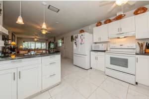 541  Sandpiper Cir Lane   541, Delray Beach, FL 33445 Sold 10/04/23