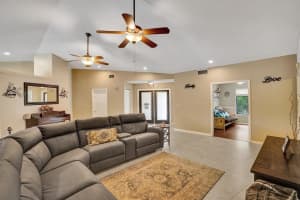 5620 SW 88th Avenue, Cooper City, FL 33328 Sold 10/13/23