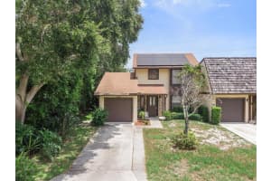 1001  Raintree Lane, Palm Beach Gardens, FL 33410 Sold 09/22/23