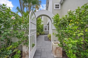 9166  Heathridge Drive, West Palm Beach, FL 33411 Sold 10/16/23