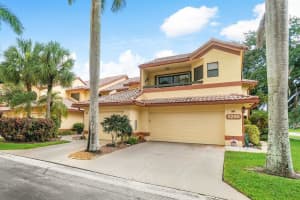 5295  10th Fairway Drive   3, Delray Beach, FL 33484 Sold 11/13/23