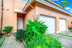 9145 NW 40th Street, Sunrise, FL 33351 Sold 09/20/23