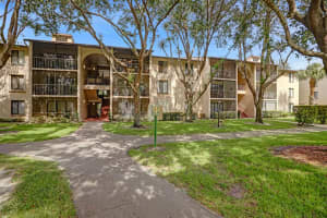 204  Foxtail Drive   F3, Greenacres, FL 33415 Sold 08/24/23