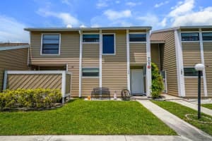 707  Stonewood Court   19b, Jupiter, FL 33458 Sold 09/13/23