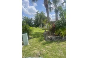 92  Santa Monica Avenue, Royal Palm Beach, FL 33411 Sold 10/05/23