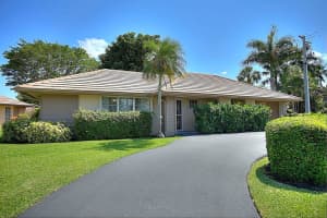 137  Clubhouse Boulevard, Atlantis, FL 33462 Sold 10/06/23