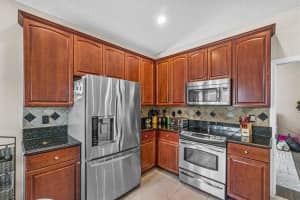 9317  Cove Point Circle, Boynton Beach, FL 33472 Sold 09/19/23