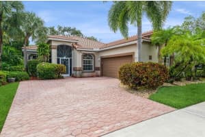 10860  Royal Caribbean Circle, Boynton Beach, FL 33437 Sold 08/31/23