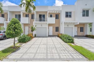 7159 NW 102nd Place, Doral, FL 33178 Sold 08/31/23