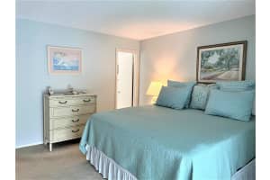 78  Royal Oak Drive   201, Vero Beach, FL 32962 Sold 11/08/23