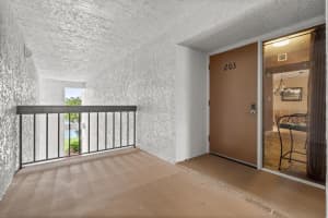 3300  Twin Lakes Terrace   203, Fort Pierce, FL 34950 Sold 08/31/23