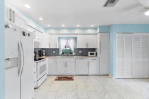 1404 SW 27th Avenue, Boynton Beach, FL 33426 Sold 09/05/23