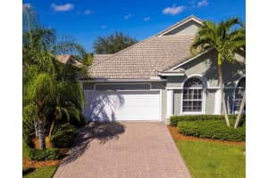 511 NW Red Pine Way, Jensen Beach, FL 34957 Sold 08/31/23