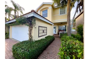 5431  Sunseeker Boulevard, Greenacres, FL 33463 Sold 11/20/23