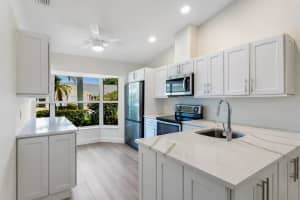 8075 SE Bristlecone Place, Hobe Sound, FL 33455 Sold 08/24/23