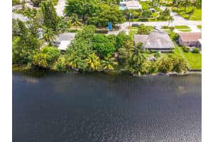 361 NW 38th Place, Deerfield Beach, FL 33064 Sold 11/17/23