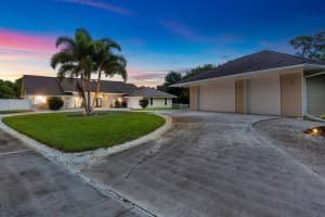 815 NE Stokes Terrace, Jensen Beach, FL 34957 Sold 08/18/23