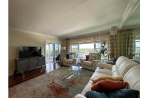 50  East Road   6b, Delray Beach, FL 33483 Sold 08/28/23